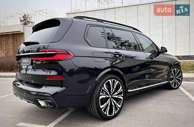 Внедорожник / Кроссовер BMW X7 2023 в Киеве