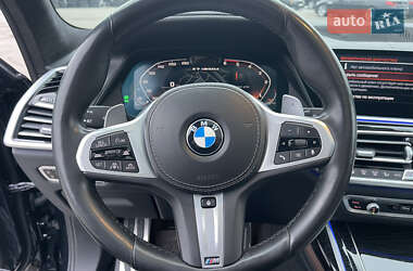 Позашляховик / Кросовер BMW X7 2020 в 