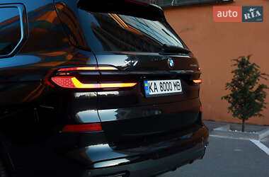 Внедорожник / Кроссовер BMW X7 2023 в 