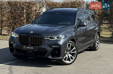 Внедорожник / Кроссовер BMW X7 2022 в 
