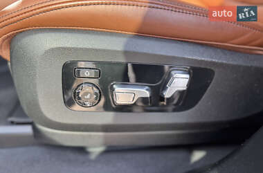 Внедорожник / Кроссовер BMW X7 2022 в 