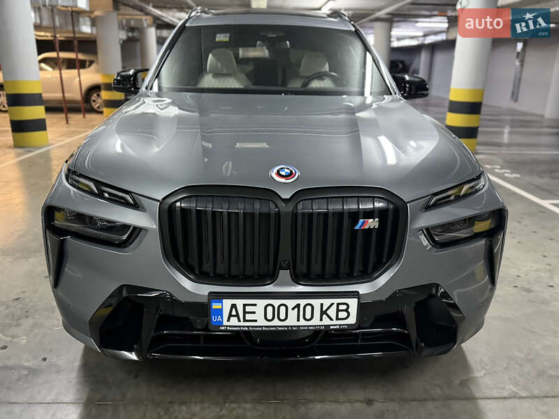 Внедорожник / Кроссовер BMW X7 2022 в Киеве фото 13 Внедорожник / Кроссовер BMW X7 2022 в Киеве