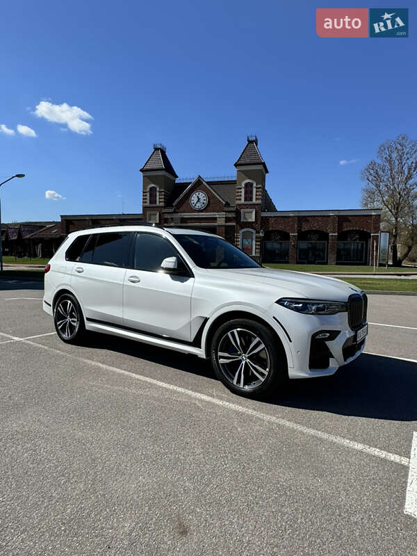 BMW X7 2022