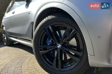 Внедорожник / Кроссовер BMW X7 2021 в 