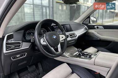 Внедорожник / Кроссовер BMW X7 2020 в 
