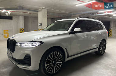 Внедорожник / Кроссовер BMW X7 2020 в 