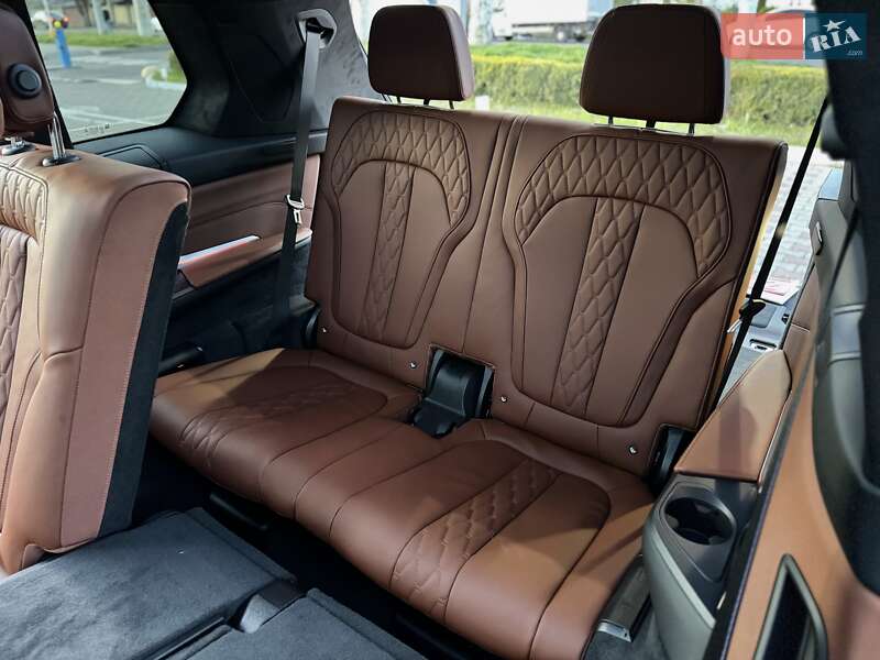 Позашляховик / Кросовер BMW X7 2024 в Одесі