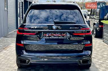 Внедорожник / Кроссовер BMW X7 2023 в 