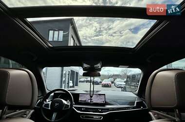 Внедорожник / Кроссовер BMW X7 2023 в 