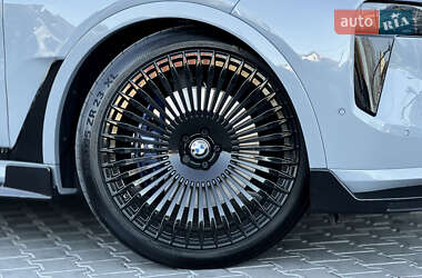 Позашляховик / Кросовер BMW X7 2024 в 