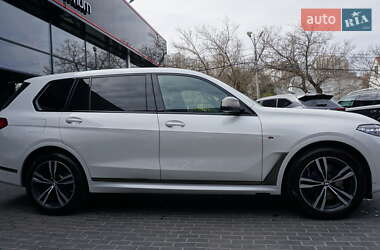 Позашляховик / Кросовер BMW X7 2019 в 