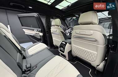 Внедорожник / Кроссовер BMW X7 2024 в 