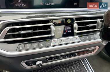 Внедорожник / Кроссовер BMW X7 2020 в 