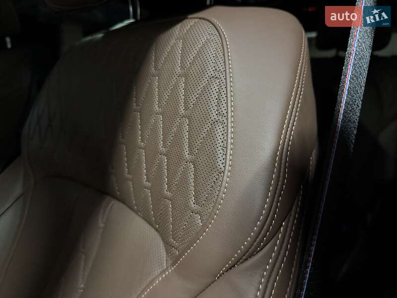 Внедорожник / Кроссовер BMW X7 2023 в Киеве