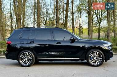 Внедорожник / Кроссовер BMW X7 2021 в 