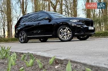 Внедорожник / Кроссовер BMW X7 2021 в 