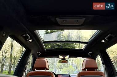 Внедорожник / Кроссовер BMW X7 2021 в 