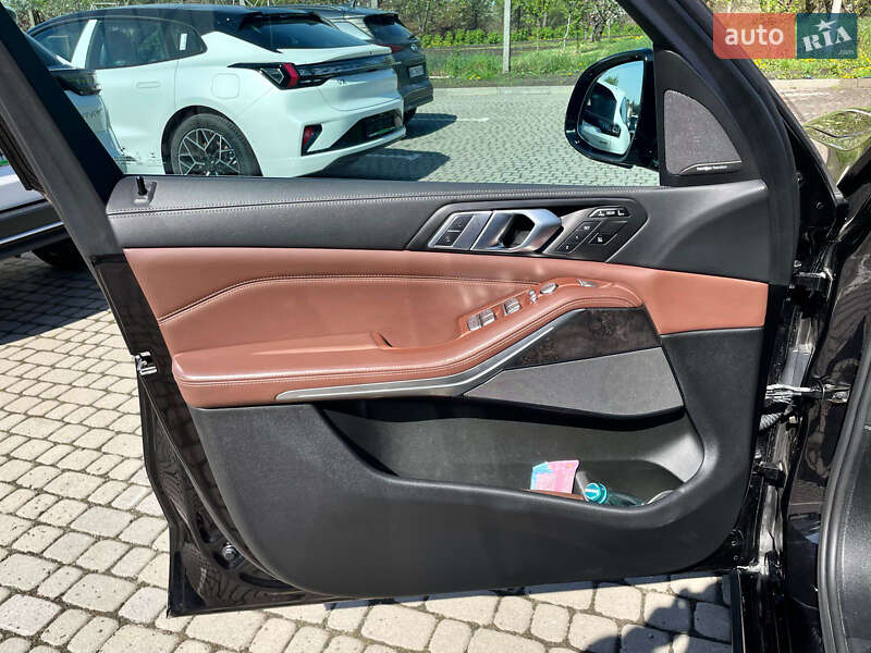 Внедорожник / Кроссовер BMW X7 2020 в Львове