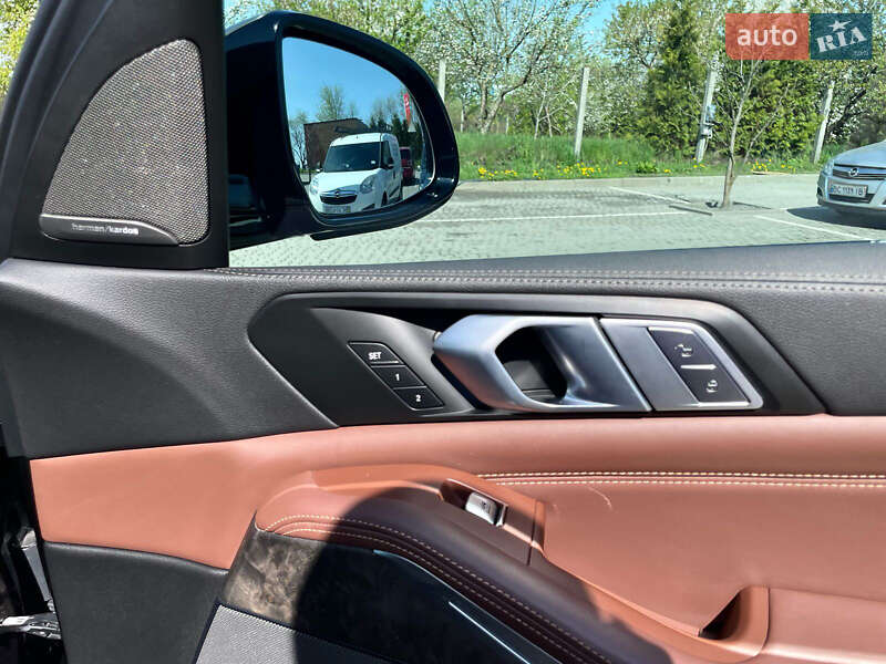 Внедорожник / Кроссовер BMW X7 2020 в Львове