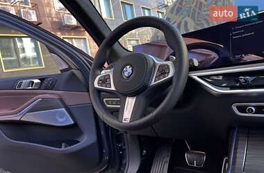 Позашляховик / Кросовер BMW X7 2024 в 