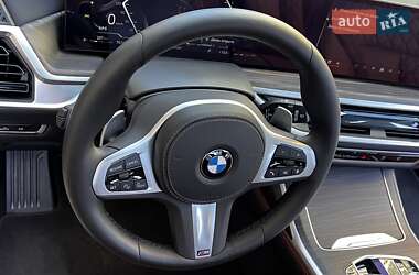 Позашляховик / Кросовер BMW X7 2024 в 