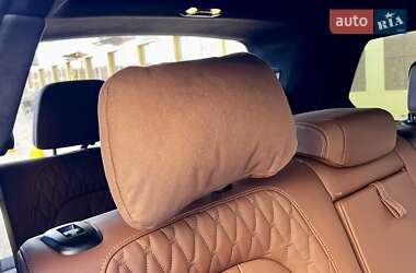 Позашляховик / Кросовер BMW X7 2024 в 