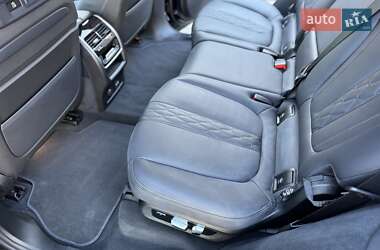 Внедорожник / Кроссовер BMW X7 2022 в 