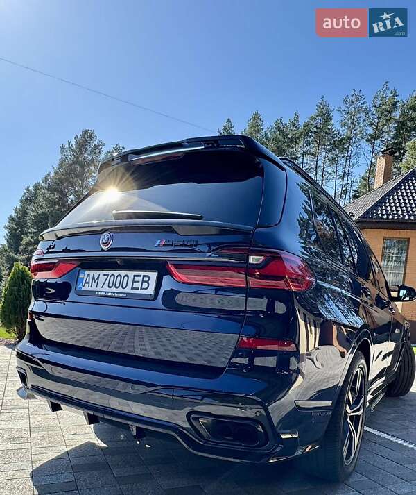 Позашляховик / Кросовер BMW X7 2022 в Житомирі фото 13 Позашляховик / Кросовер BMW X7 2022 в Житомирі