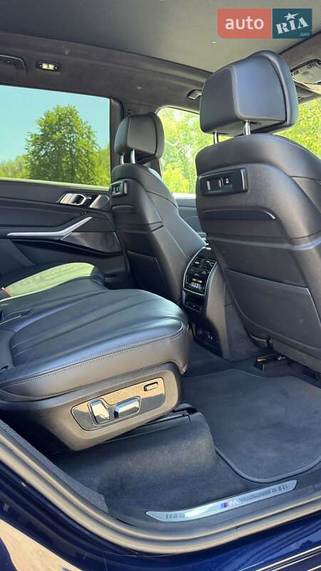 Позашляховик / Кросовер BMW X7 2022 в Житомирі фото 50 Позашляховик / Кросовер BMW X7 2022 в Житомирі