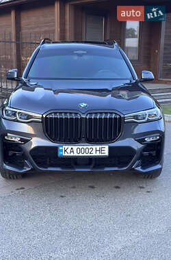 Внедорожник / Кроссовер BMW X7 2022 в 