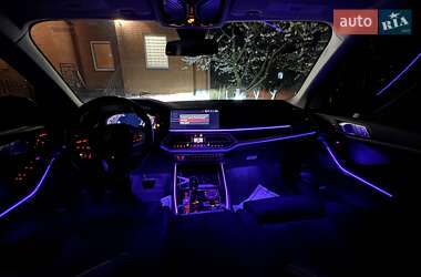 Внедорожник / Кроссовер BMW X7 2020 в 