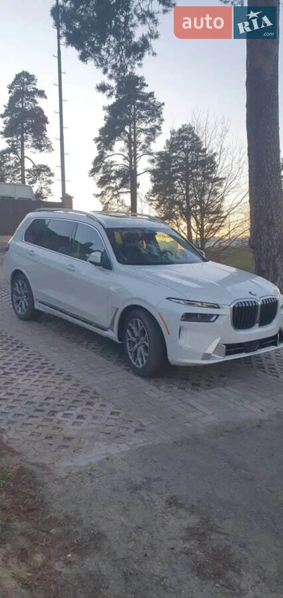 2023 BMW X7 - мініатюра 3