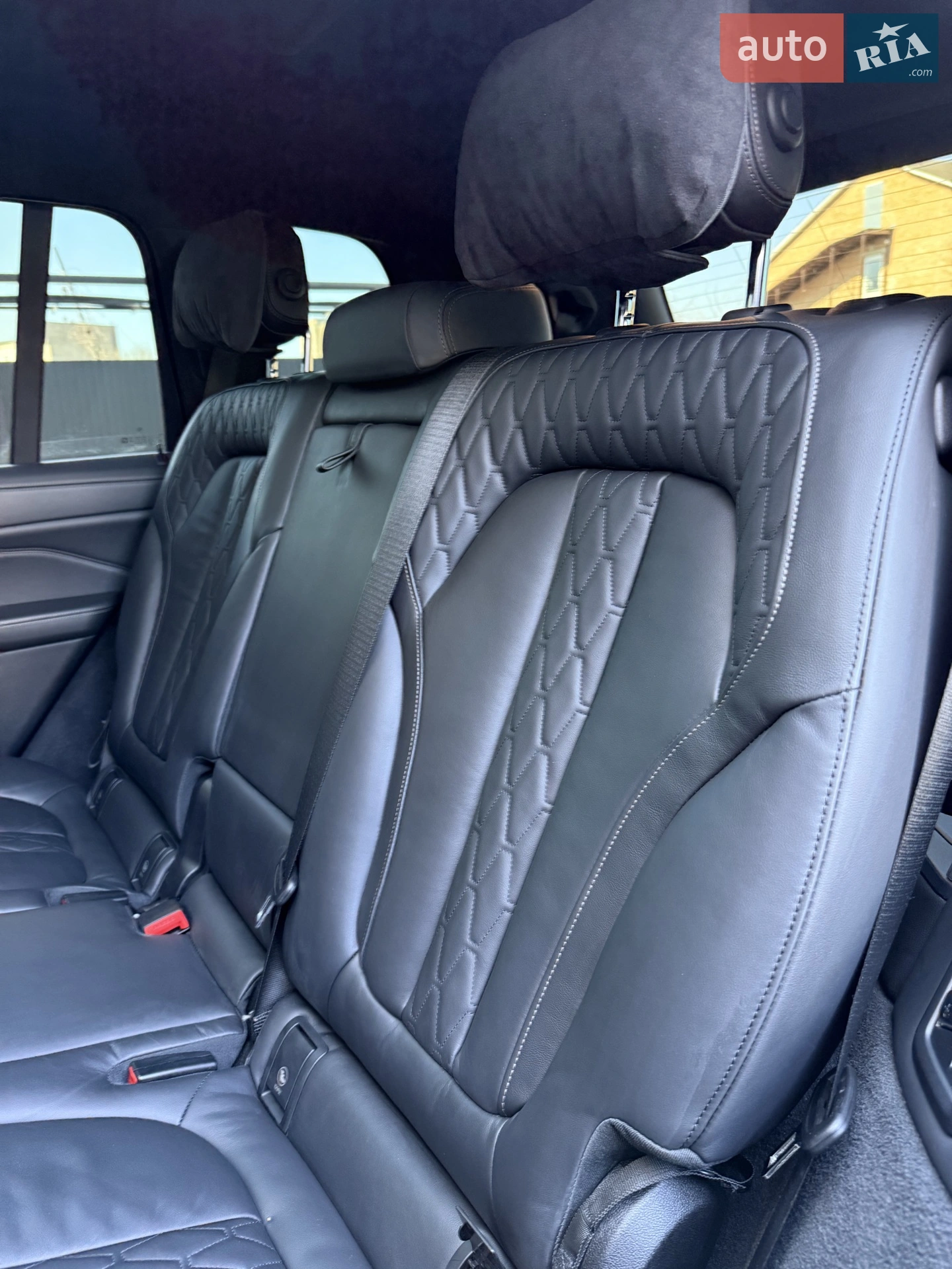 2020 BMW X7 - мініатюра 46