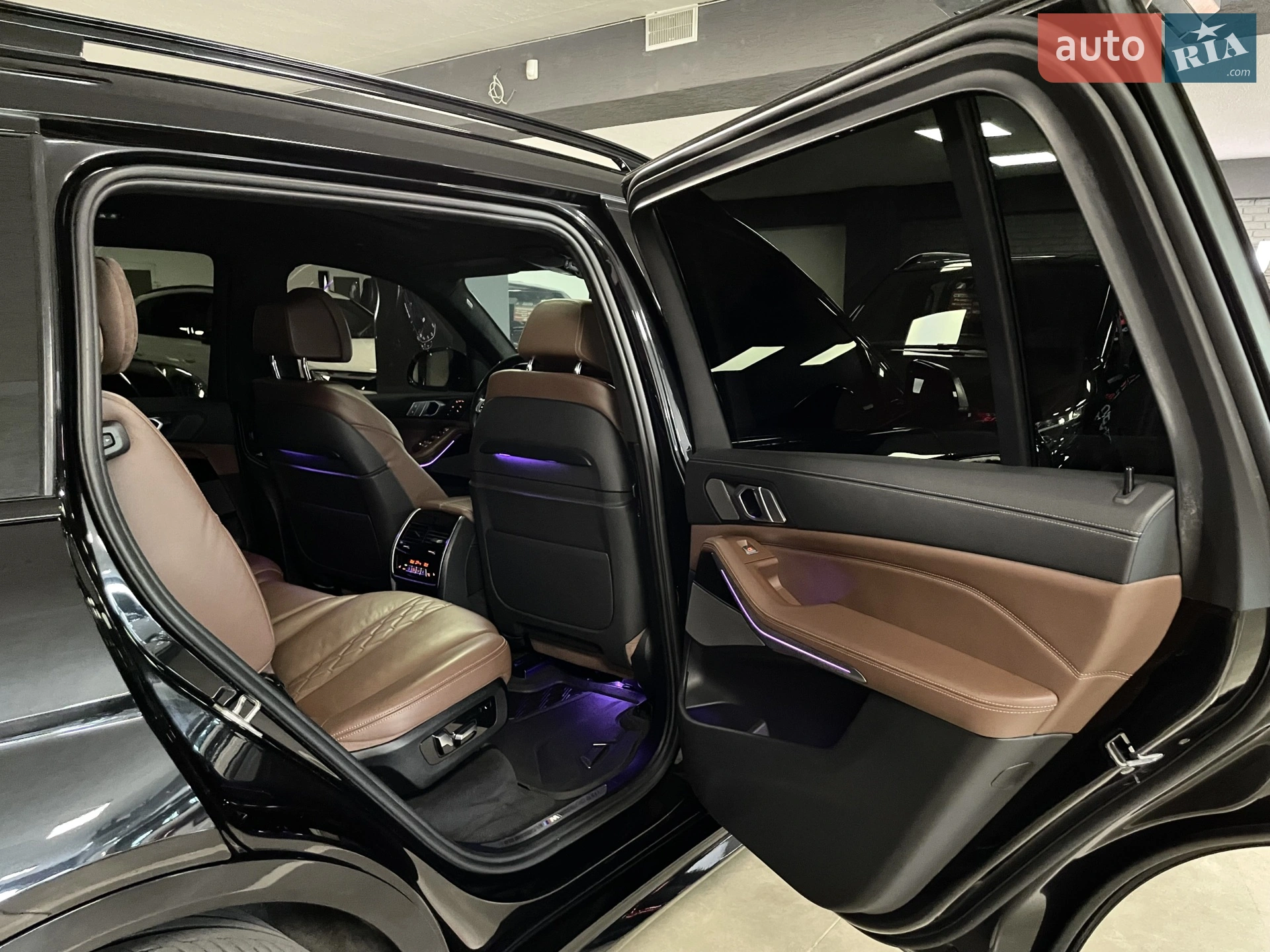 2020 BMW X7 - мініатюра 40