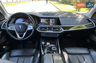 Внедорожник / Кроссовер BMW X7 2020 в 