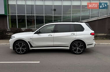 Позашляховик / Кросовер BMW X7 2020 в 