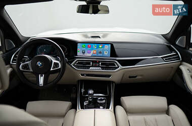 Позашляховик / Кросовер BMW X7 2019 в 