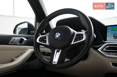 Позашляховик / Кросовер BMW X7 2019 в 