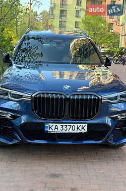 Внедорожник / Кроссовер BMW X7 2022 в Киеве