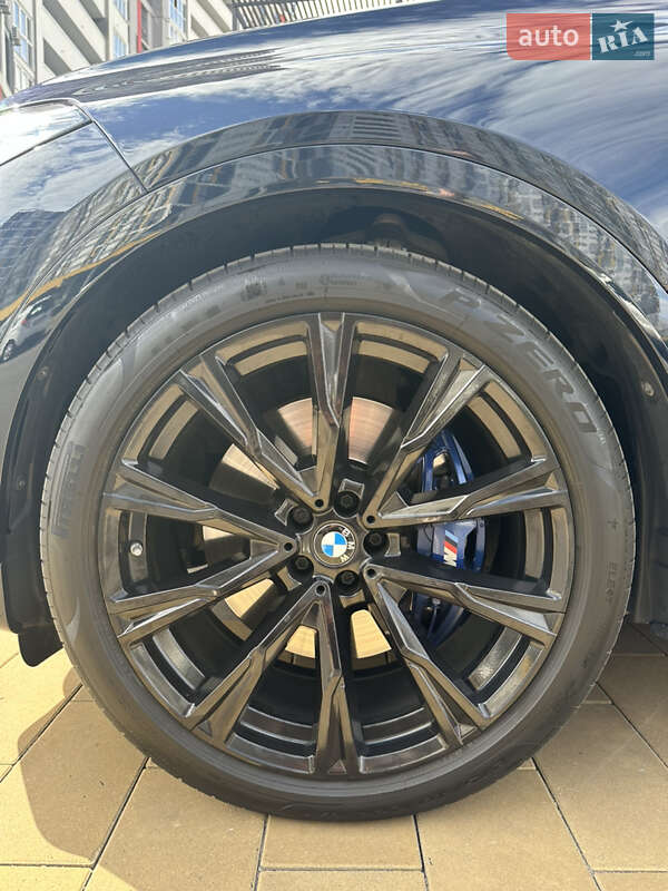 Внедорожник / Кроссовер BMW X7 2019 в Киеве