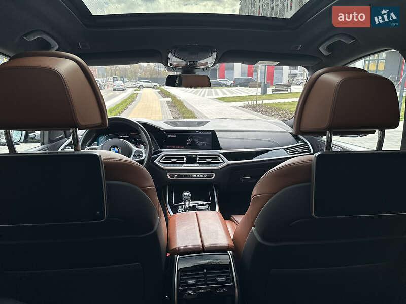 Внедорожник / Кроссовер BMW X7 2019 в Киеве