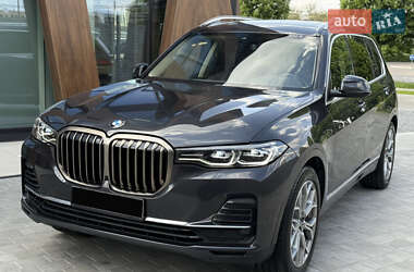 Позашляховик / Кросовер BMW X7 2019 в 