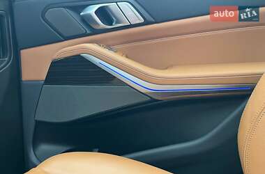 Внедорожник / Кроссовер BMW X7 2020 в 