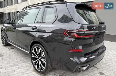 Внедорожник / Кроссовер BMW X7 2023 в 