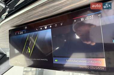 Внедорожник / Кроссовер BMW X7 2023 в 