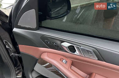Позашляховик / Кросовер BMW X7 2019 в 