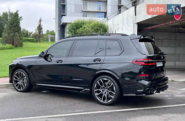 Позашляховик / Кросовер BMW X7 2019 в 