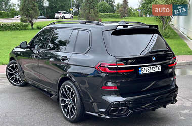 Позашляховик / Кросовер BMW X7 2019 в 