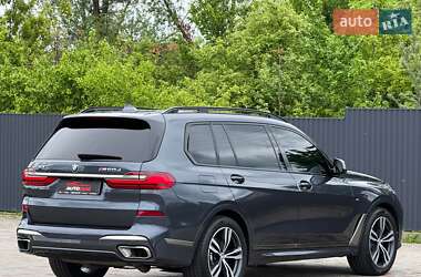 Позашляховик / Кросовер BMW X7 2020 в 