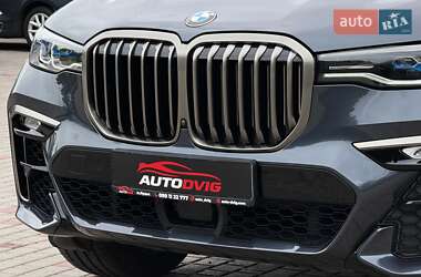 Позашляховик / Кросовер BMW X7 2020 в 
